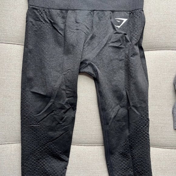 Gymshark Vital Seamless Leggings, dark gray/ black, Size small - Picture 6 of 7